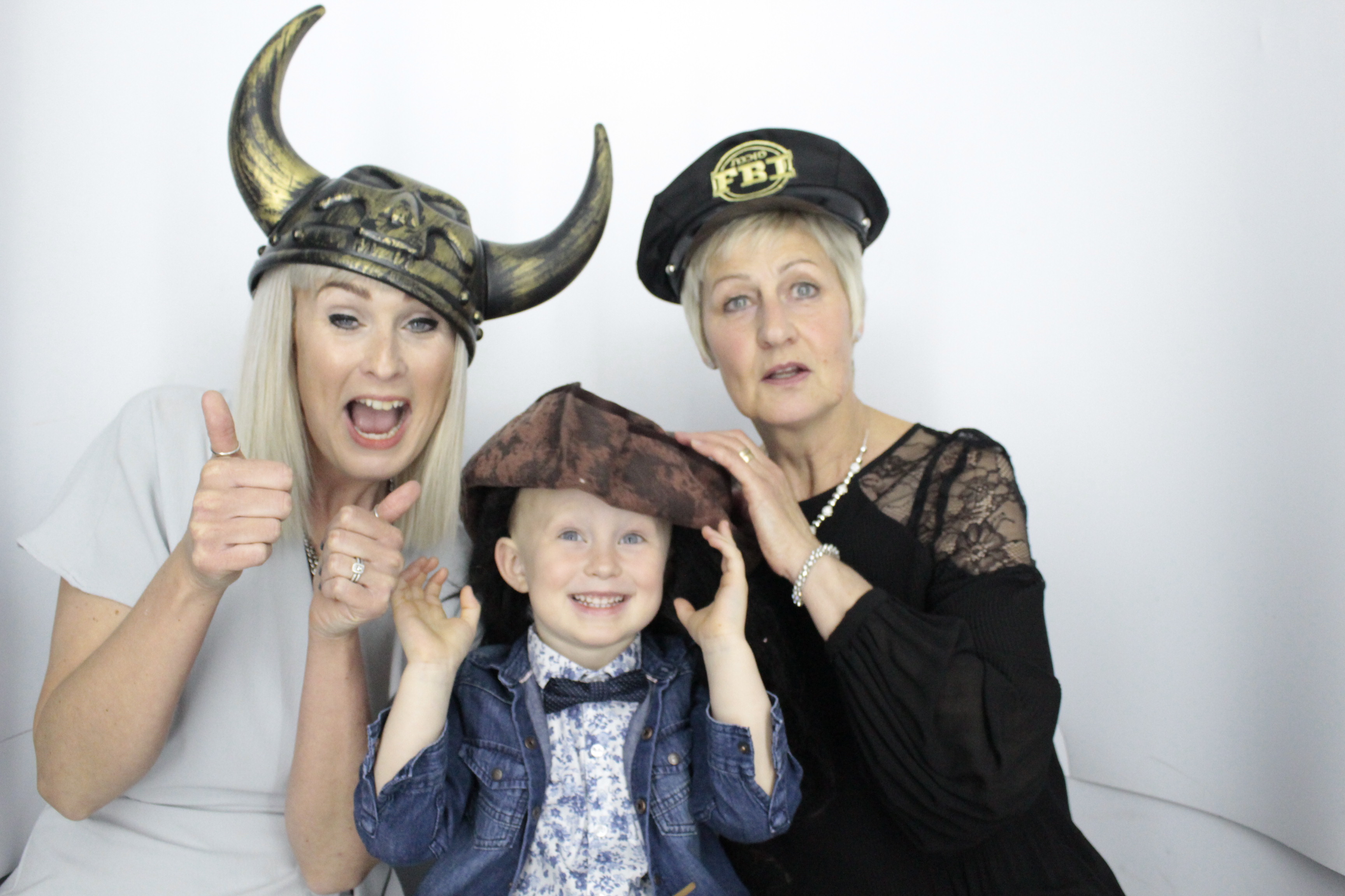Mandy's 60th  Birthday Party | View more photos from the event at gallery.myphotoboothexperience.co.uk/u/MyPhotoBoothExperienceLtd/Mandys-60th-Birthday-Party